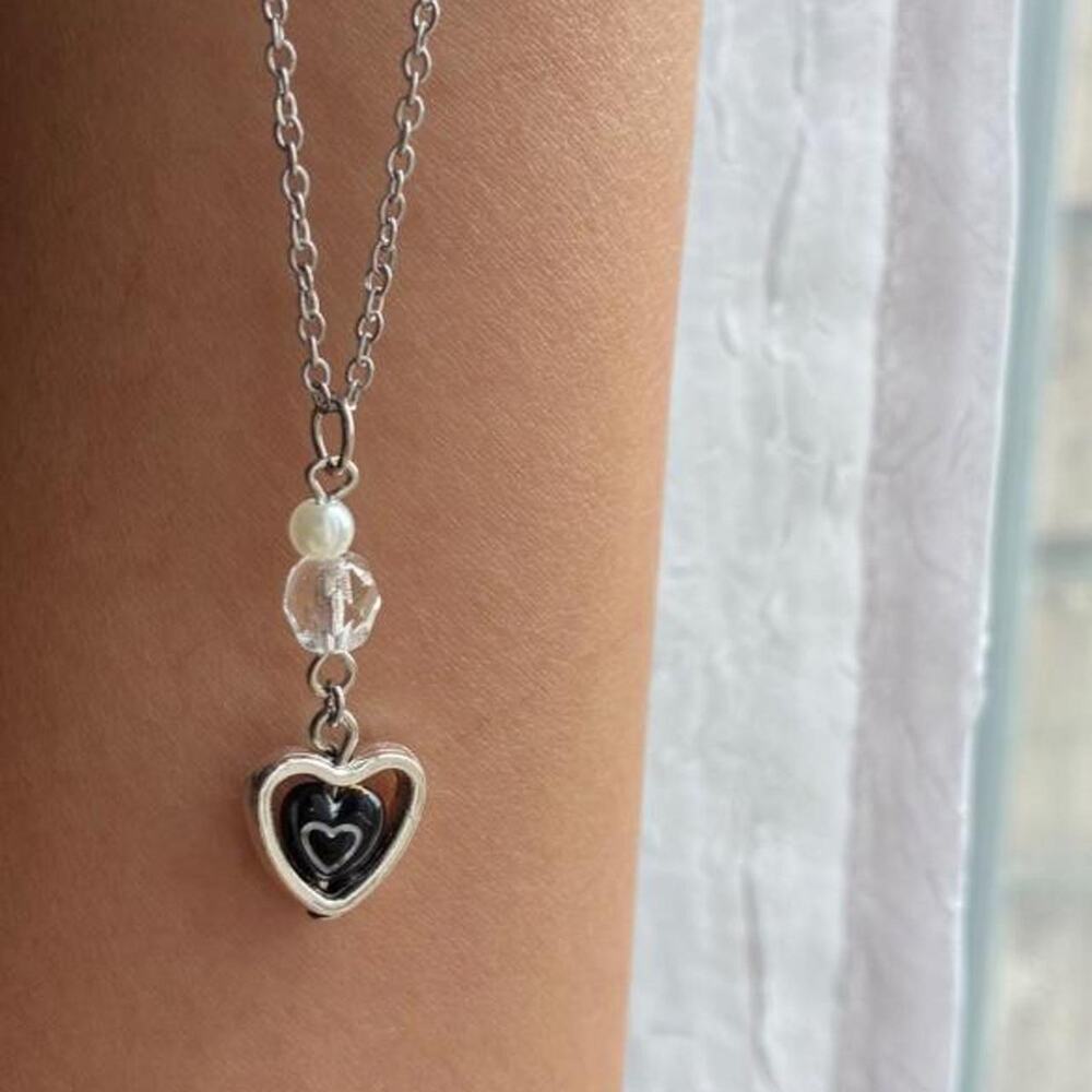 Silver heart y shaped dangle